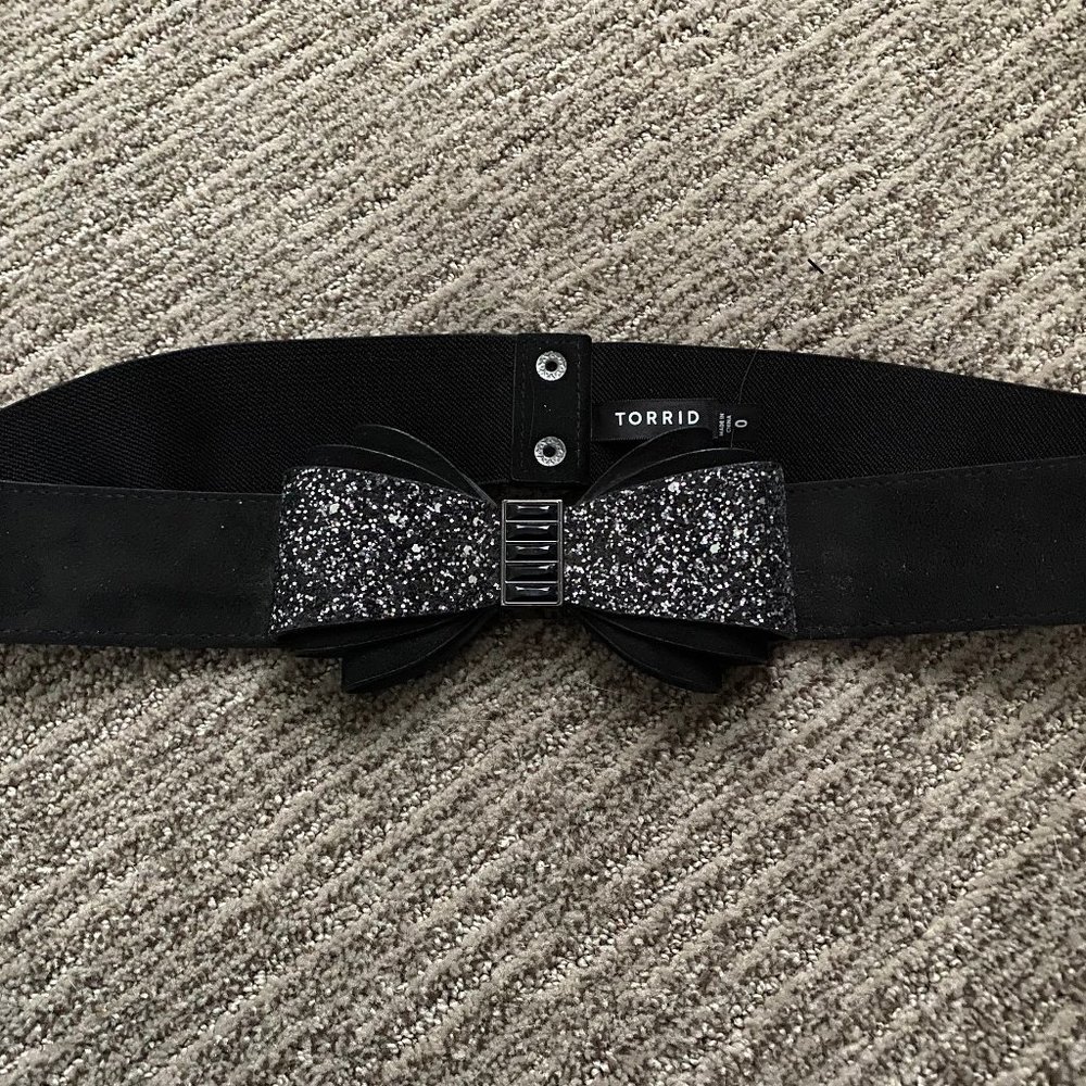 Torrid Stretchy Bow Belt - Size 0